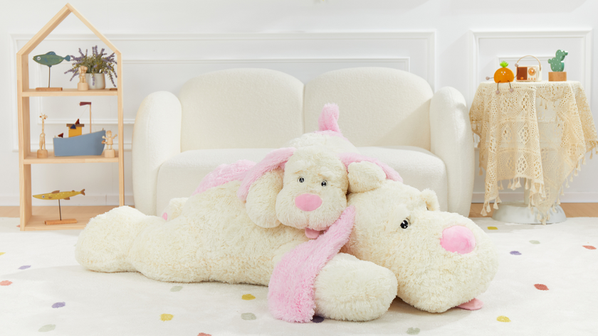 Giant vs. Mini Plushies: Which One Is Right for You?
