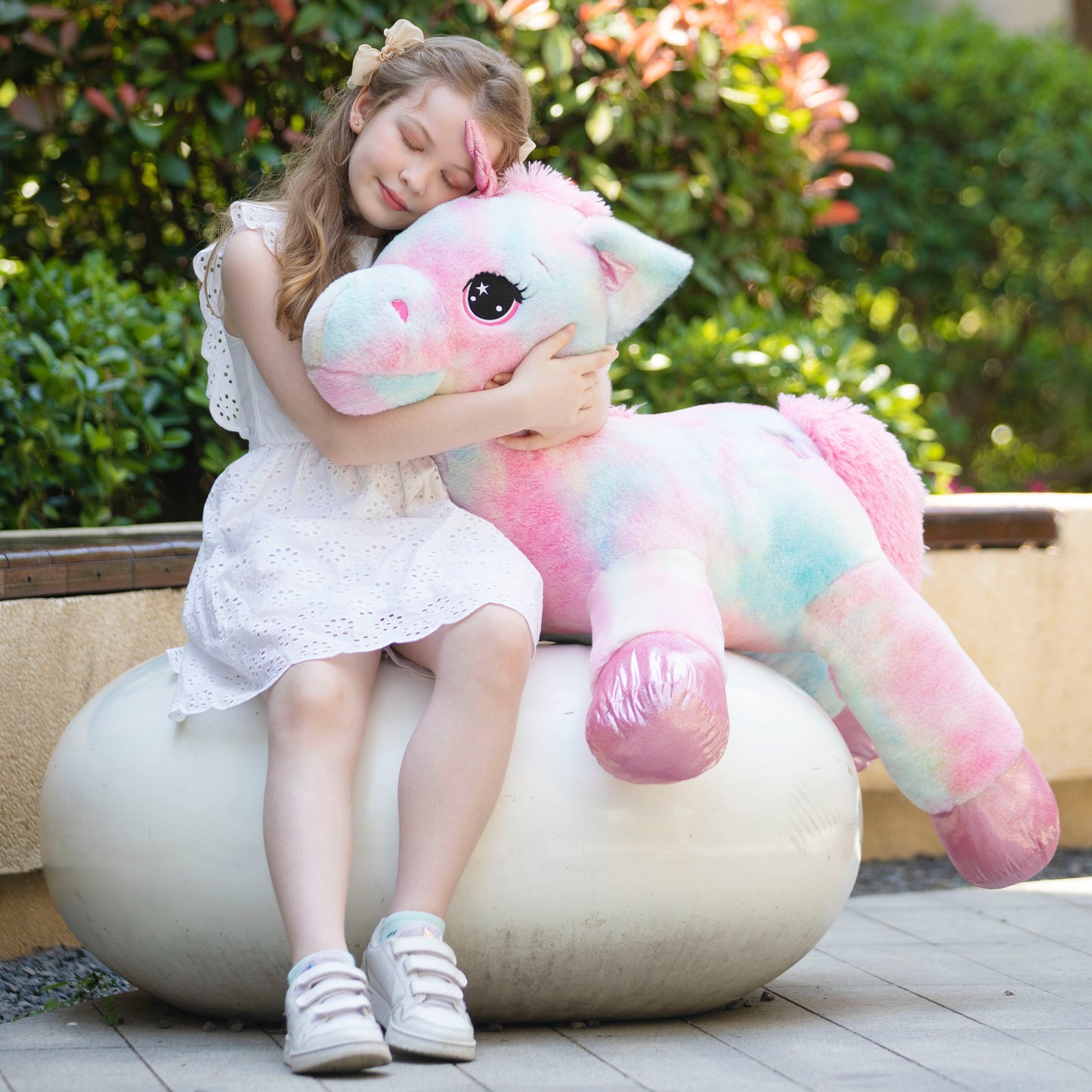 Jouet en peluche licorne géante MorisMos