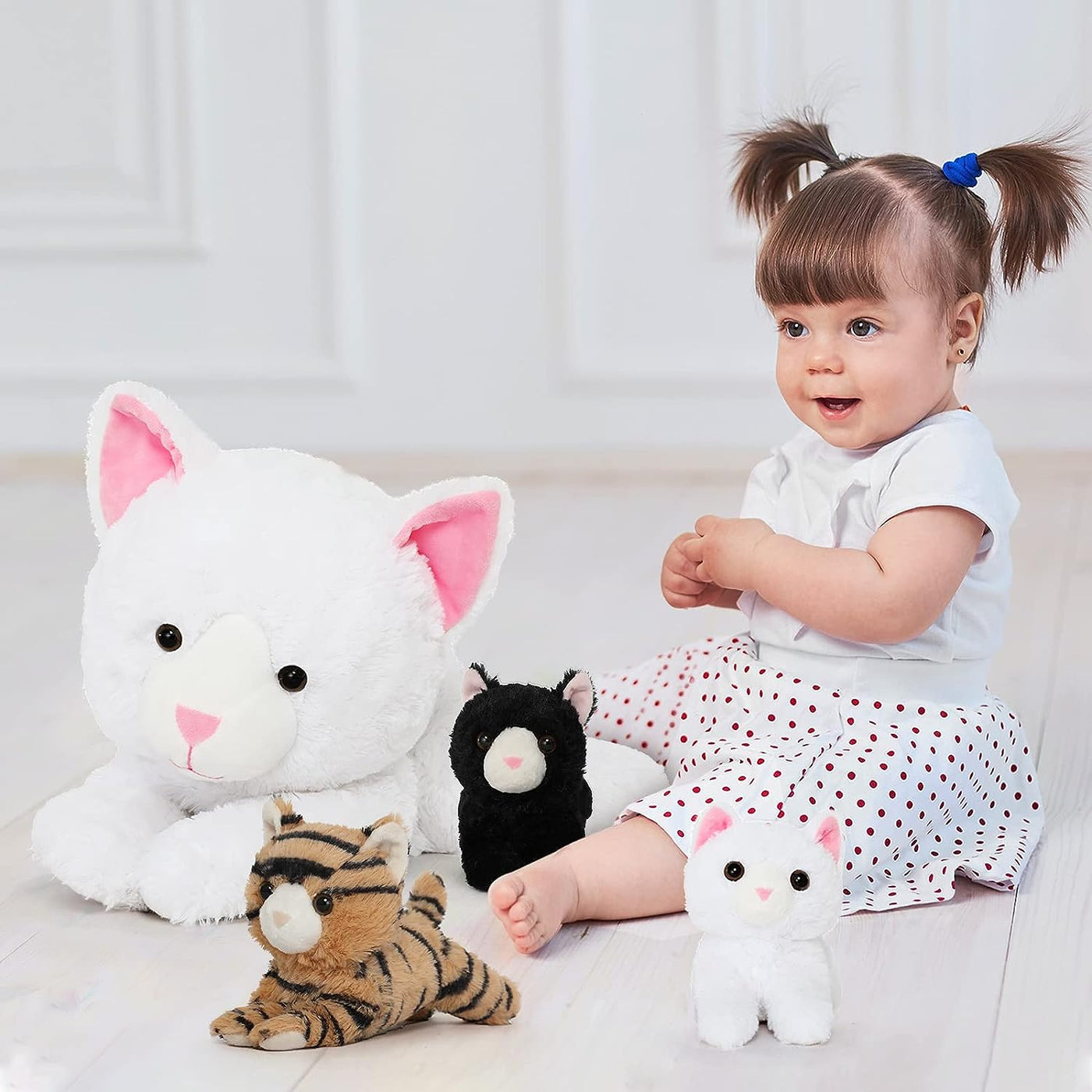 Cat Plush Toy Playset, 23.6 Inches